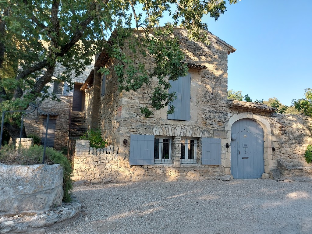 Read more about the article Photos 2.08